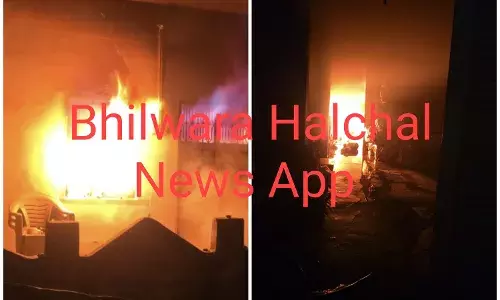 दो मंजिला यार्न गोदाम में भीषण आग, मचा हड़कंप, तीन दमकल पहुंची मौके पर