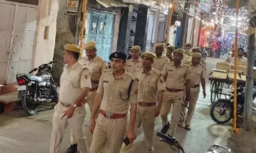 शांतिपूर्ण दीपावली के लिए शाहपुरा पुलिस का फ्लैग मार्च