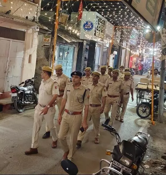 शांतिपूर्ण दीपावली के लिए शाहपुरा पुलिस का फ्लैग मार्च