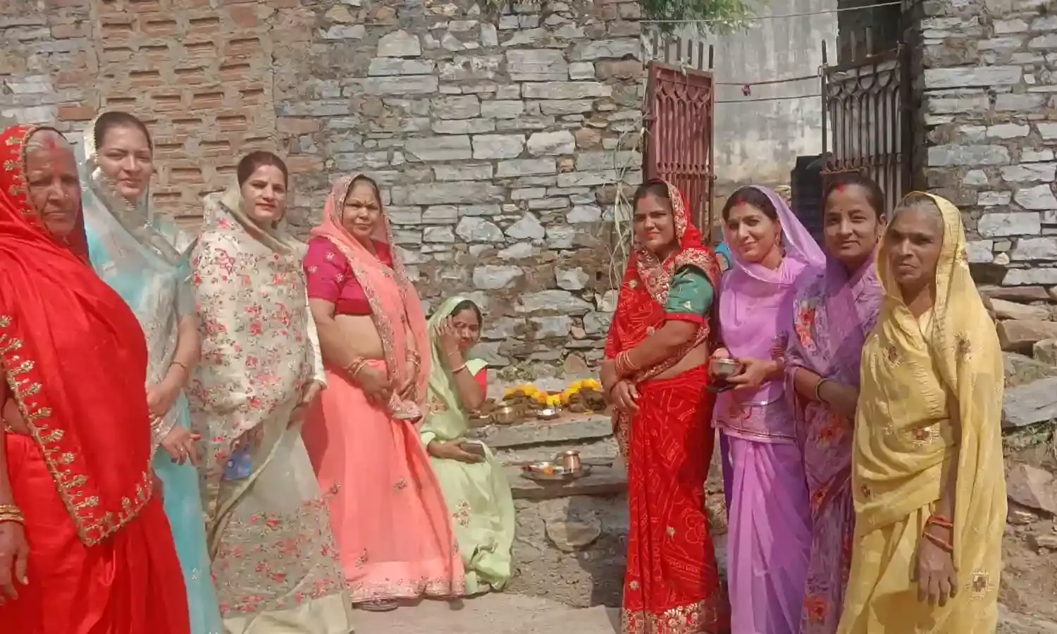 गोवर्धन पूजा अन्नकूट महोत्सव का आयोजन*