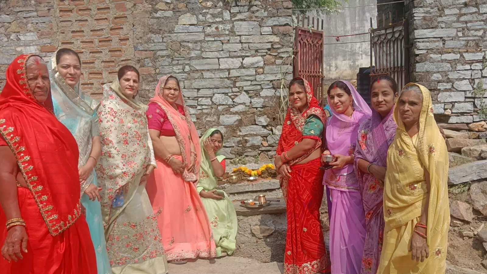 गोवर्धन पूजा अन्नकूट महोत्सव का आयोजन* गोवर्धन पूजा अन्नकूट महोत्सव का आयोजन*