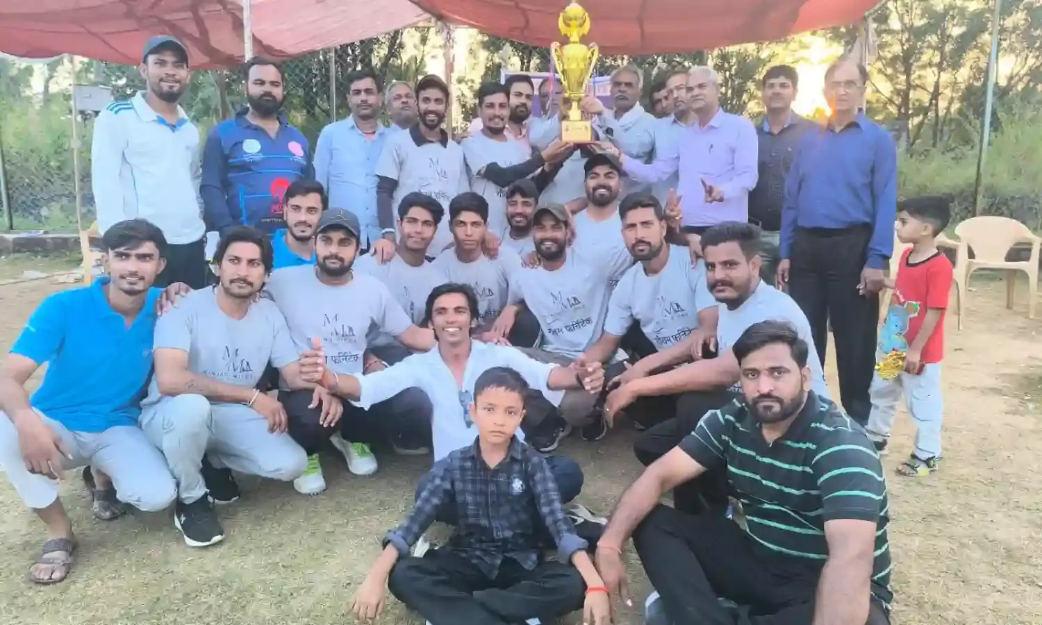 बीबी इलेवन ने कप पर जमाया कब्जा, सराय इलेवन को 27 रनों से हराया बीबी इलेवन ने कप पर जमाया कब्जा, सराय इलेवन को 27 रनों से हराया