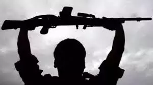 रामधेर ने 50 नक्सलियों के साथ किया सरेंडर! 39 हथियार बरामद रामधेर ने 50 नक्सलियों के साथ किया सरेंडर! 39 हथियार बरामद