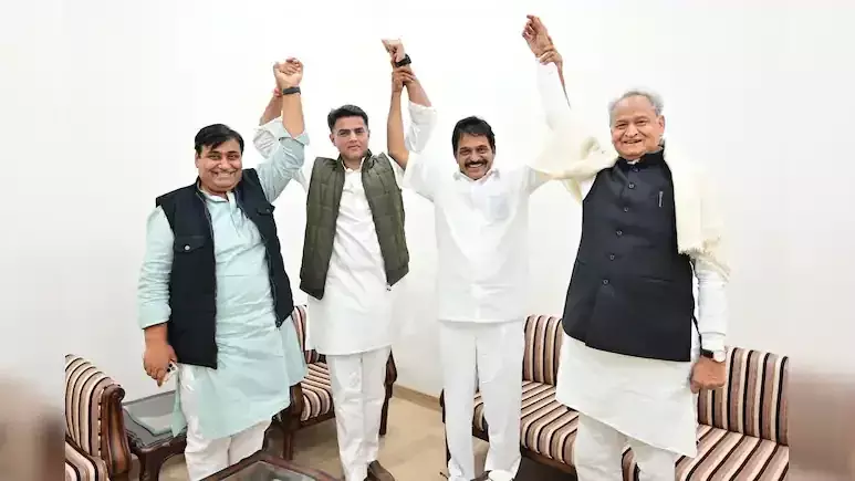 कांग्रेस संगठन सर्जन अभियान: जिलाध्यक्ष चयन के लिए दिल्ली में आज अहम बैठक ,इन  नामो की चर्चा