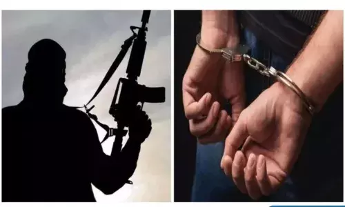 दिल्ली दहलने से बची बम धमाके से पहले दो आतंकी गिरफ्तार दिल्ली दहलने से बची बम धमाके से पहले दो आतंकी गिरफ्तार