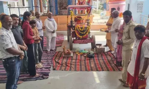 ट्रेक्टर किया समर्पित ट्रेक्टर किया समर्पित