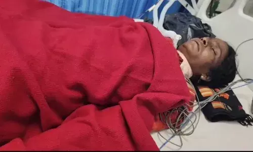 भीलवाड़ा में महिला पर हमला: घर में घुसकर गला रेता,हालत गंभीर , आरोपी अजमेर का युवक भीलवाड़ा में महिला पर हमला: घर में घुसकर गला रेता,हालत गंभीर , आरोपी अजमेर का युवक