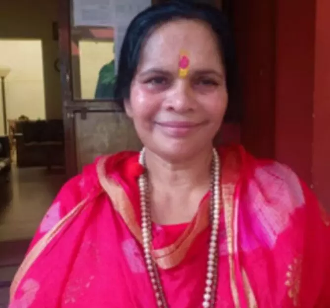 बरेली में साध्वी प्राची का बड़ा बयान — कहा, “बुर्का पर पूरे देश में लगे प्रतिबंध, फर्जीवाड़े का जरिया बना”