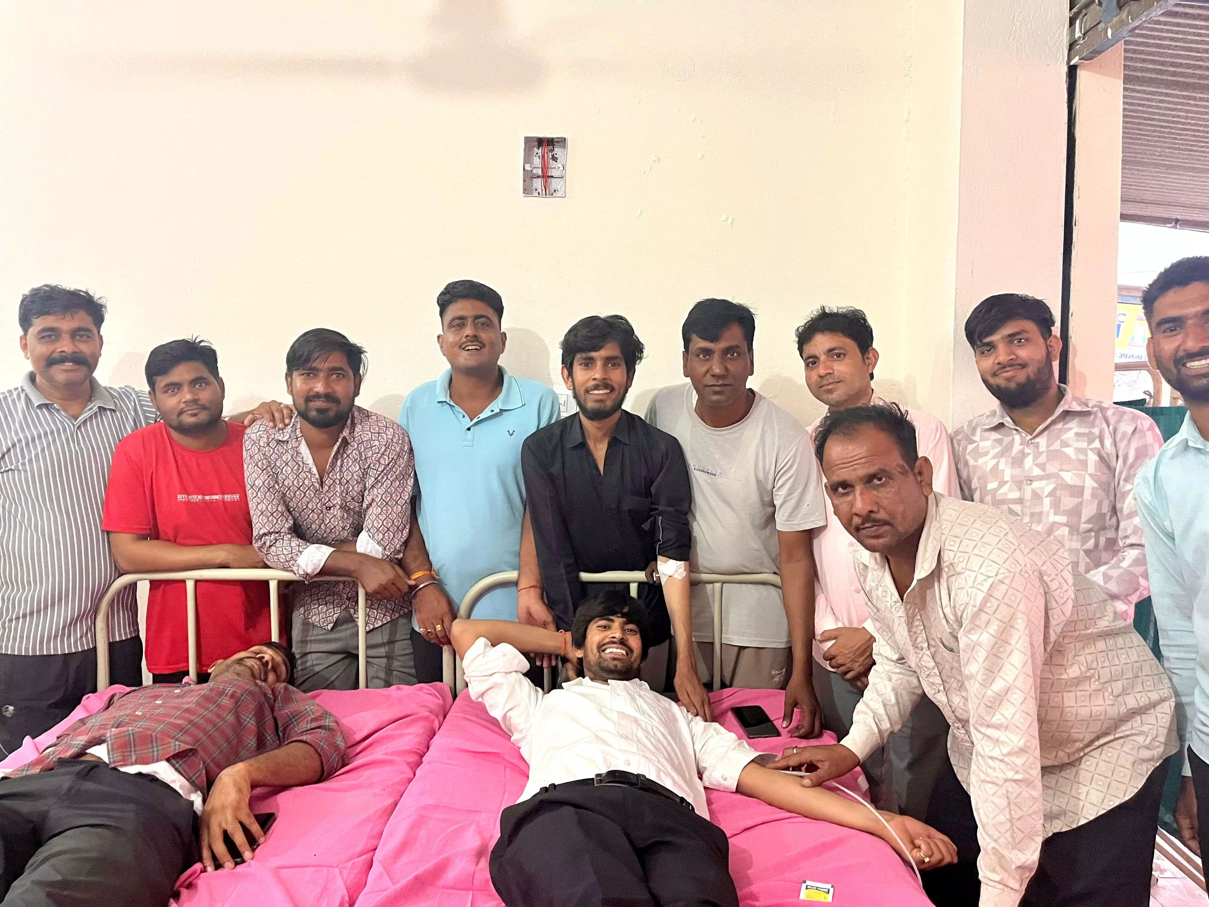 94 यूनिट रक्तदान 94 यूनिट रक्तदान