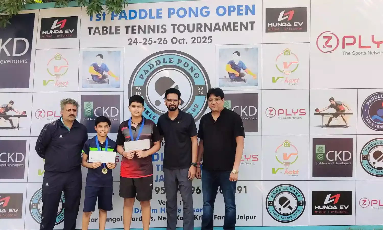 टेबल टेनिस में नीरज व विध्यांश को कास्य पदक
