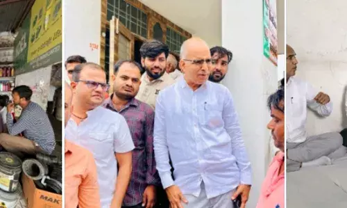 मंत्री चौधरी ने देवरिया में शोक बैठक पर पुष्पांजलि अर्पित की