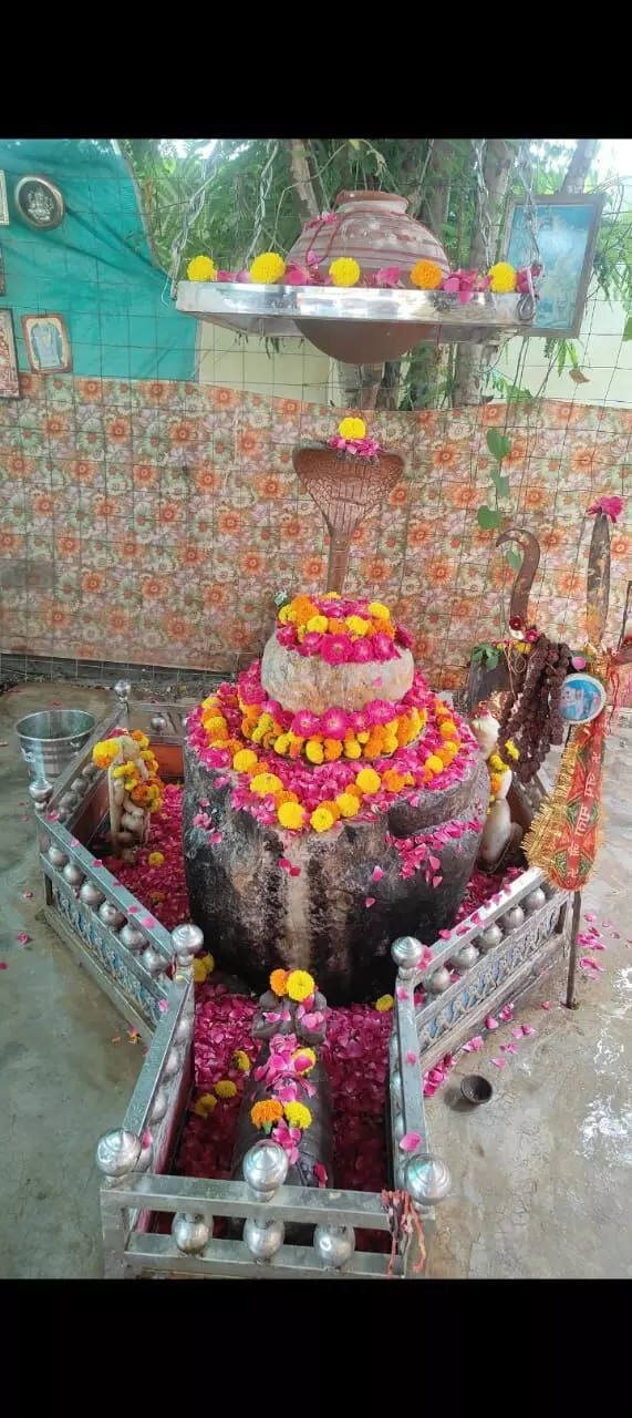 ग्यारह सौ वर्ष पुराना शिव मंदिर — आकोला का आस्था स्थल