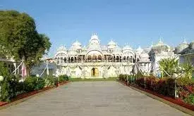 संघर्ष समिति ने मुख्यमंत्री के नाम सौंपा पांचवां स्मरण पत्र संघर्ष समिति ने मुख्यमंत्री के नाम सौंपा पांचवां स्मरण पत्र