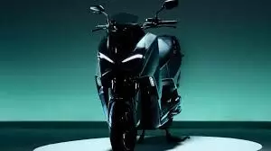 कमाल का मैक्सी इलेक्ट्रिक स्कूटर, मिलेंगे 7-इंच TFT डिस्प्ले, 150km की रेंज