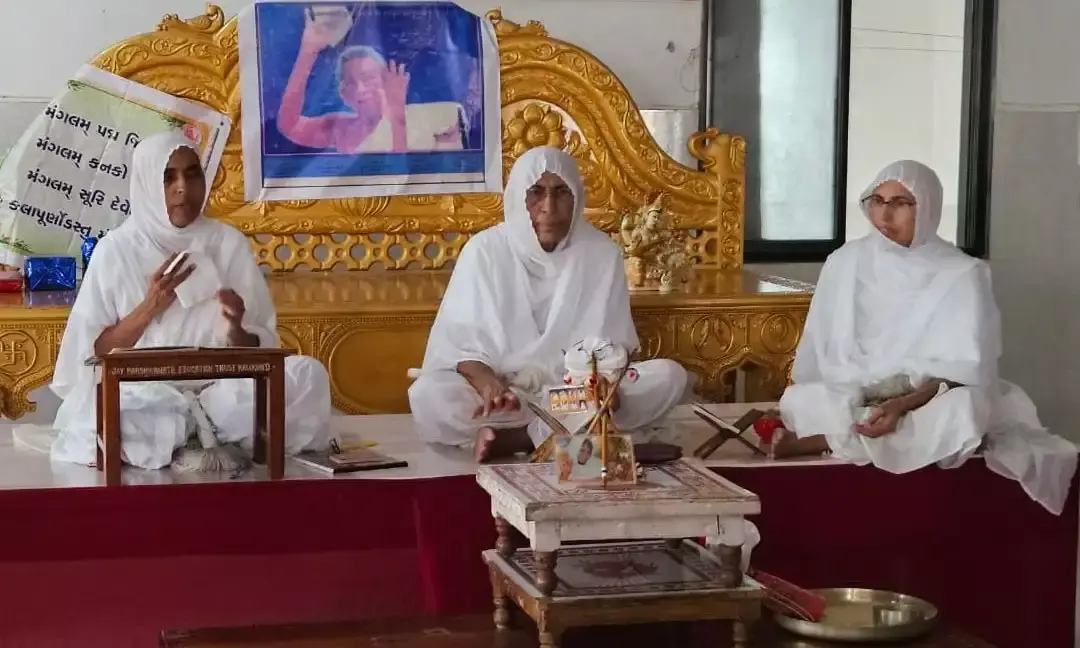 पुण्य की नाव में बैठकर हम सिद्ध बुद्ध व मुक्त बन सकते हैं : साध्वी जयदर्शिता