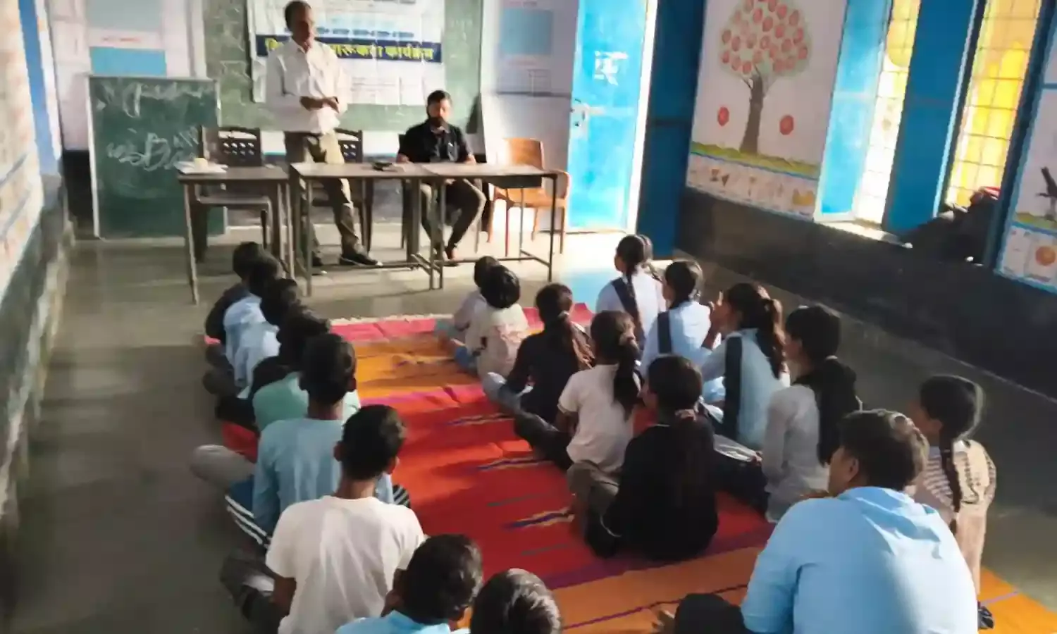 स्वच्छता और स्वास्थ्य संरक्षण पर छात्राओं को दी गई महत्वपूर्ण जानकारी स्वच्छता और स्वास्थ्य संरक्षण पर छात्राओं को दी गई महत्वपूर्ण जानकारी