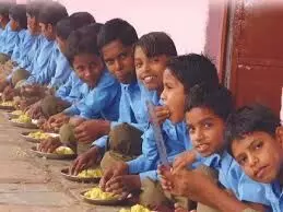 विद्यार्थियों को मिलेगा ‘श्रीकृष्ण भोग’, माता-पिता से साझा होगी प्रगति रिपोर्ट