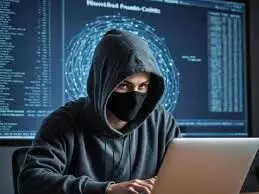 पुलिस अधिकारी के पिता को झांसे में फंसाया,निवेश के नाम पर 75 लाख की ठगी