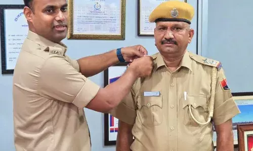 शक्करगढ़ थाना प्रभारी मीणा को निरीक्षक पद पर पदोन्नति