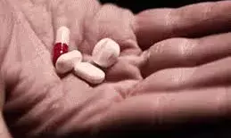 जुकाम-एलर्जी की दवाई अमानक मिलने पर लगी बिक्री पर रोक जुकाम-एलर्जी की दवाई अमानक मिलने पर लगी बिक्री पर रोक