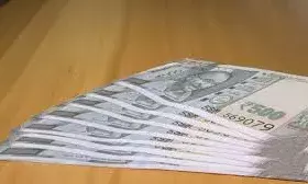 सीजीएसटी अधिकारी पर सीबीआई का शिकंजा, 2.54 करोड़ डीए केस, पोर्श-जीप जब्त