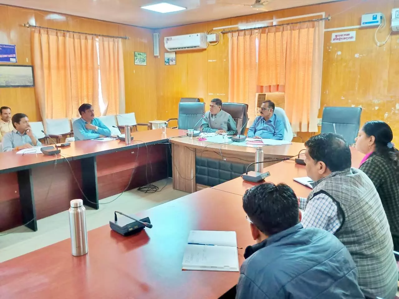 जनजाति गौरव वर्ष कार्यक्रम का हो सफल आयोजन, जन-जन तक पहुंचे भगवान बिरसा मुंडा की गाथाएं :कलक्टर