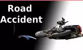 पिकअप-बाइक में टक्कर, एक घायल, उदयपुर रैफर पिकअप-बाइक में टक्कर, एक घायल, उदयपुर रैफर