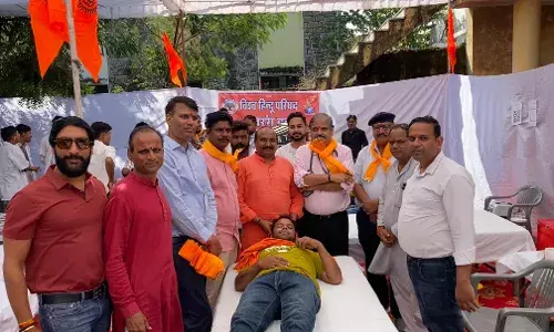 रक्तदान में उमड़ा जोश: हुतात्मा दिवस पर 612 यूनिट रक्त संग्रह रक्तदान में उमड़ा जोश: हुतात्मा दिवस पर 612 यूनिट रक्त संग्रह