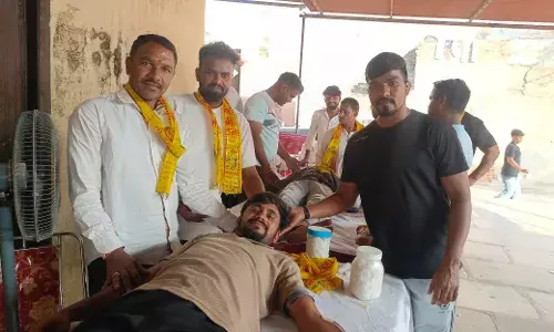 55 यूनिट किया रक्तदान