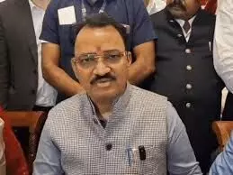 हड़ताल पर अड़े निजी बस मालिकों को दो टूक; बोले- सुरक्षित यात्रा हमारी पहली प्राथमिकता, जान से खिलवाड़ बर्दाश्त नहीं