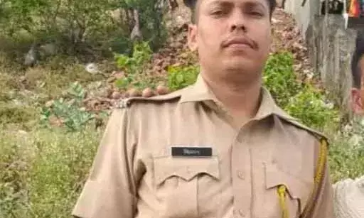 हेड कॉन्स्टेबल की सर्विस रिवॉल्वर से कॉन्स्टेबल ने किया सुसाइड:सिर में गोली मारी