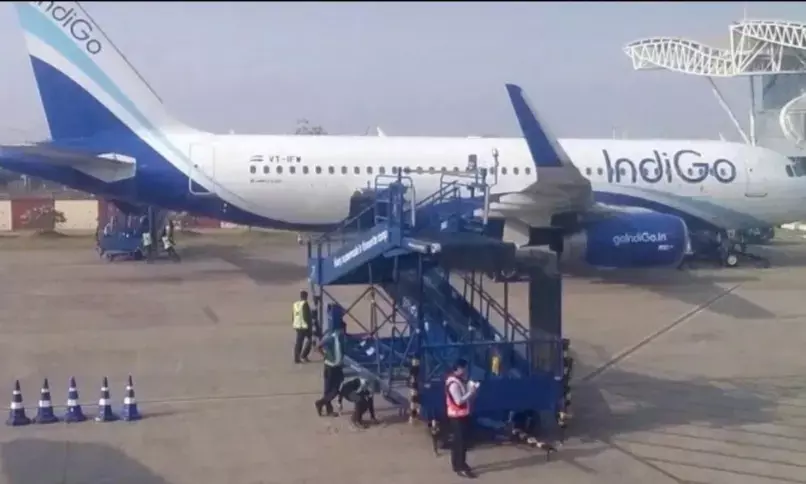 रायपुर एयरपोर्ट पर इंडिगो फ्लाइट की इमरजेंसी लैंडिंग, यात्री की मौत