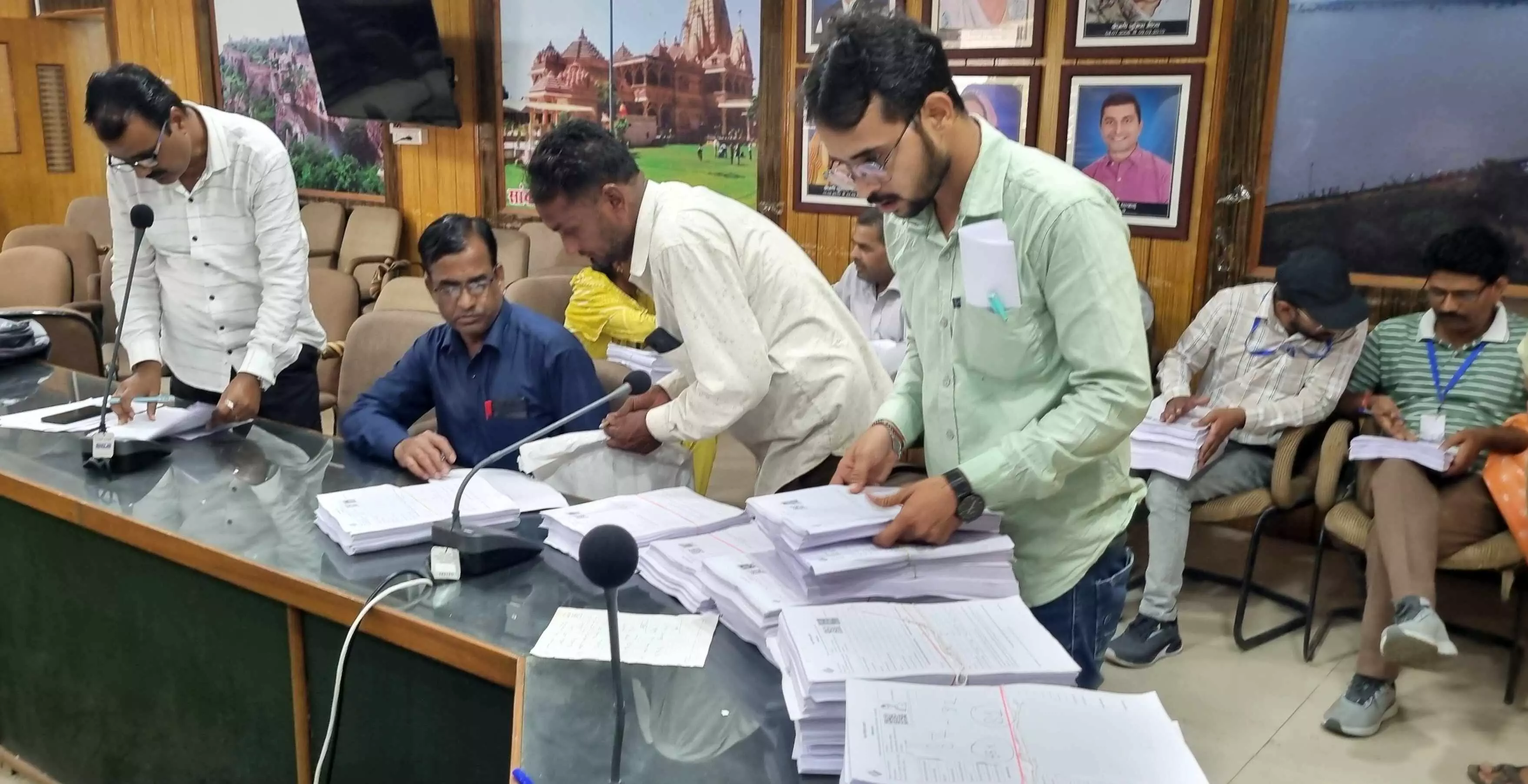 4 नवंबर से शुरू होगा गहन पुनरीक्षण अभियान, बीएलओ घर-घर जाकर बांटेंगे गणना पत्र