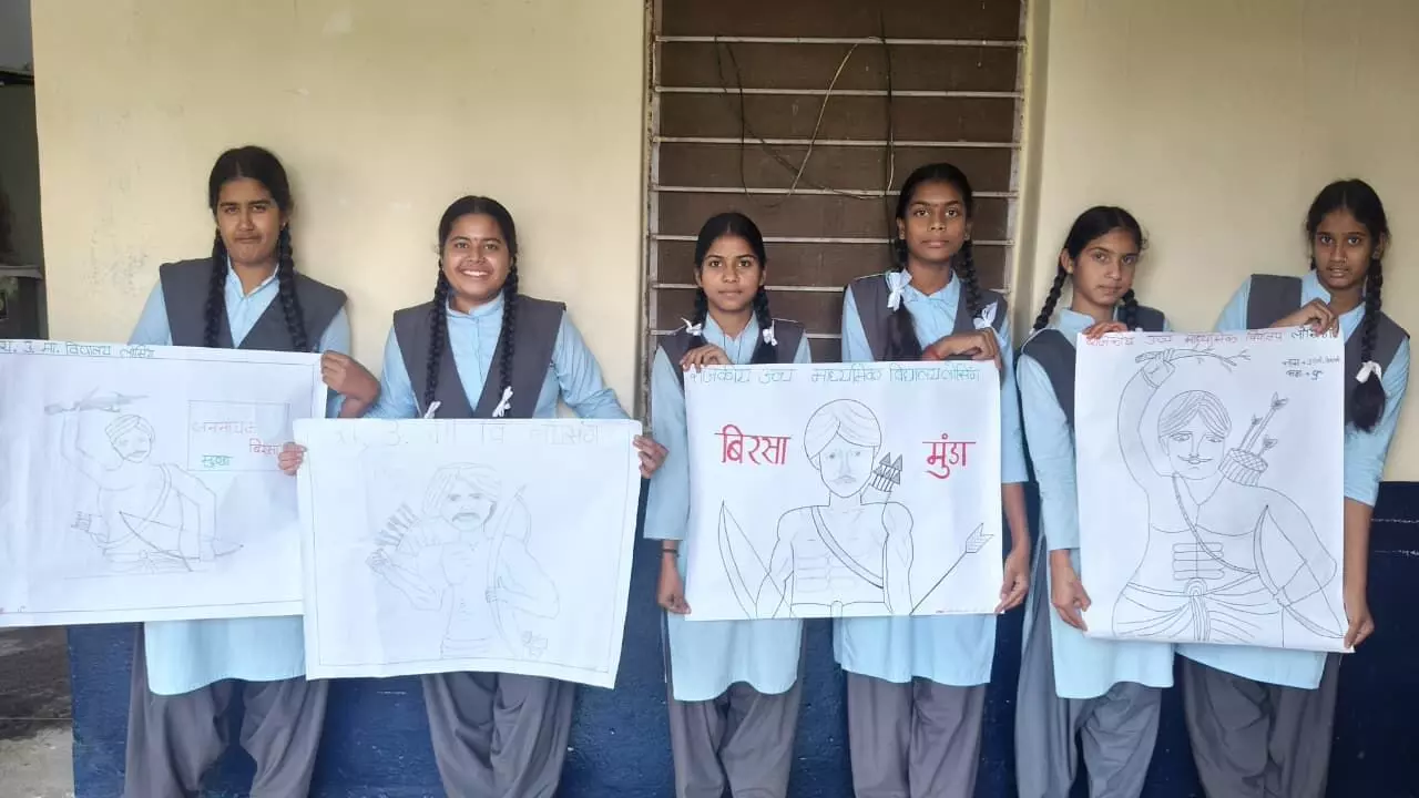विद्यालयों में भगवान बिरसा मुंडा पर निबंध और भाषण प्रतियोगिताएं आयोजित