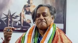 भारतीय राजनीति परिवारों की जायदाद नहीं, पॉलिटिक्स में वंशवाद पर थरूर का करारा प्रहार