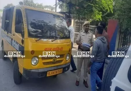 भीलवाड़ा पुलिस ने की 62 वाहनों की जांच, 23 चालकों पर कार्रवाई भीलवाड़ा पुलिस ने की 62 वाहनों की जांच, 23 चालकों पर कार्रवाई