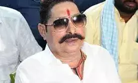 बिहार चुनाव में अपराध और राजनीति का गठजोड़, जेल से मैदान में कई उम्मीदवार