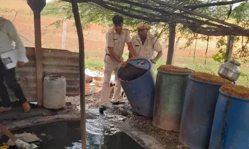 आबकारी विभाग का विशेष अभियान - अवैध मदिरा जब्त, वॉश नष्ट