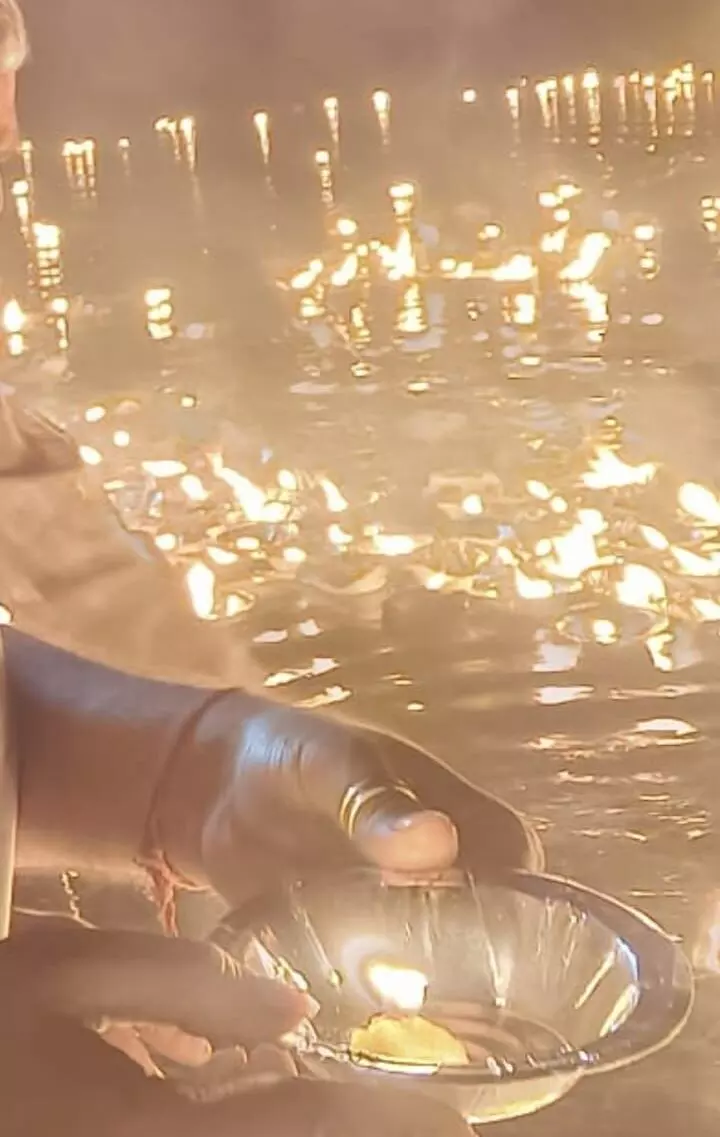 मंगलवार को धनेश्वर मेले की हुई शुरुआत, 1100 दीपदान से जगमगाया परिसर