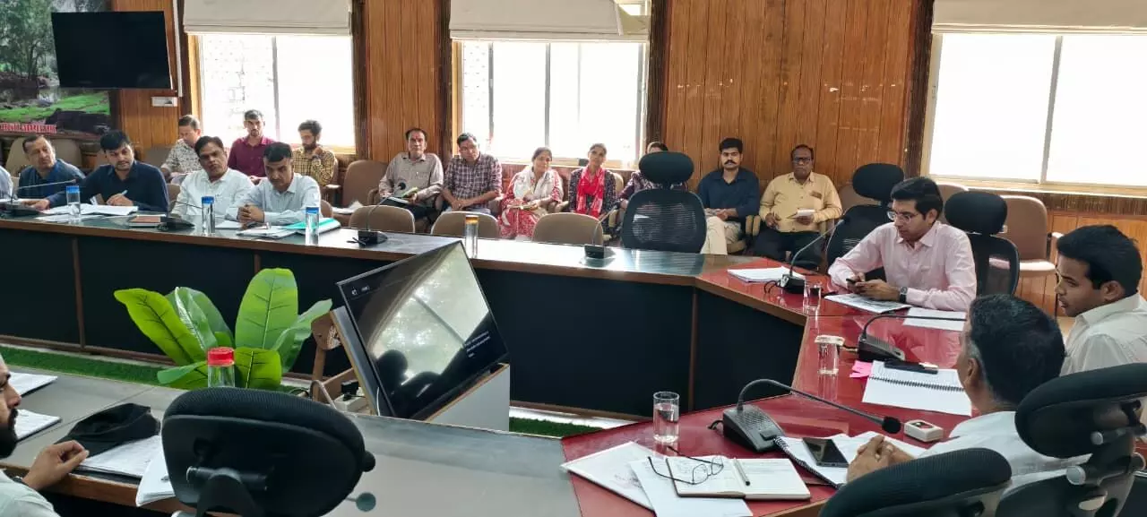 वंदे मातरम्@150 के तहत कार्यक्रमों की तैयारी पर हुई साप्ताहिक समन्वय बैठक