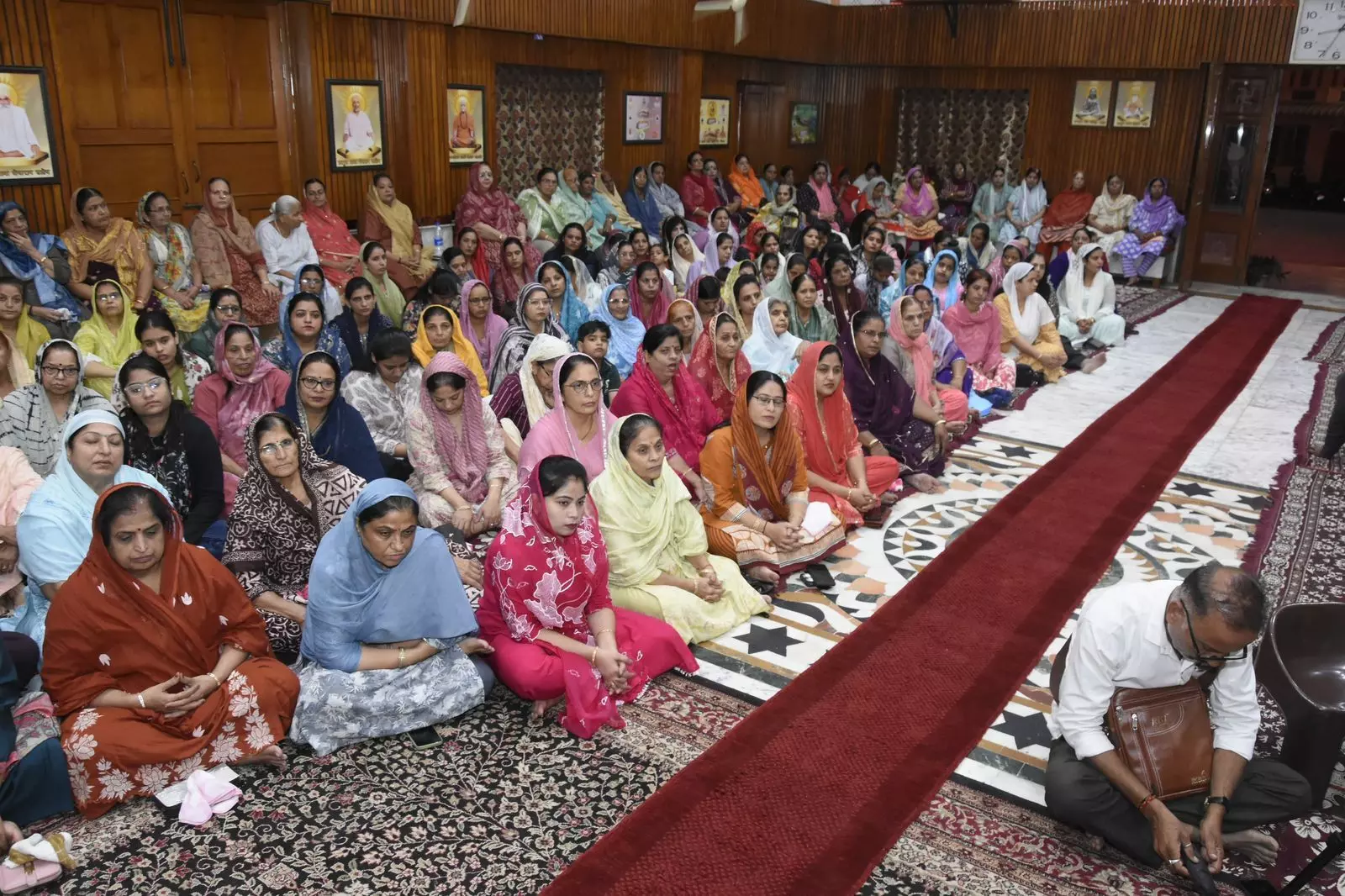 हरी शेवा उदासीन आश्रम में निर्मला बाई की कथा संपन्न