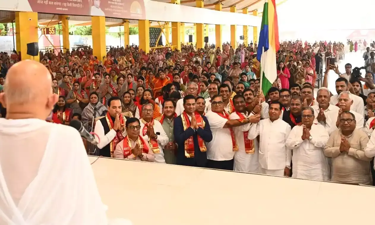 आचार्य महाश्रमण की मेवाड़ यात्रा का दायित्व हस्तांतरण के साक्षी बने सैकड़ों श्रावक-श्राविकाएं