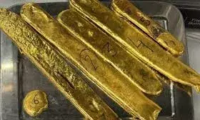 अंडरवियर में छिपाकर लाया  534 ग्राम सोना जयपुर एयरपोर्ट पर बरामद