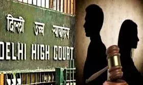दिल्ली हाईकोर्ट: एक्स्ट्रा मैरिटल अफेयर से शादी टूटने पर पत्नी सिविल कोर्ट में हर्जाना मांग सकती है