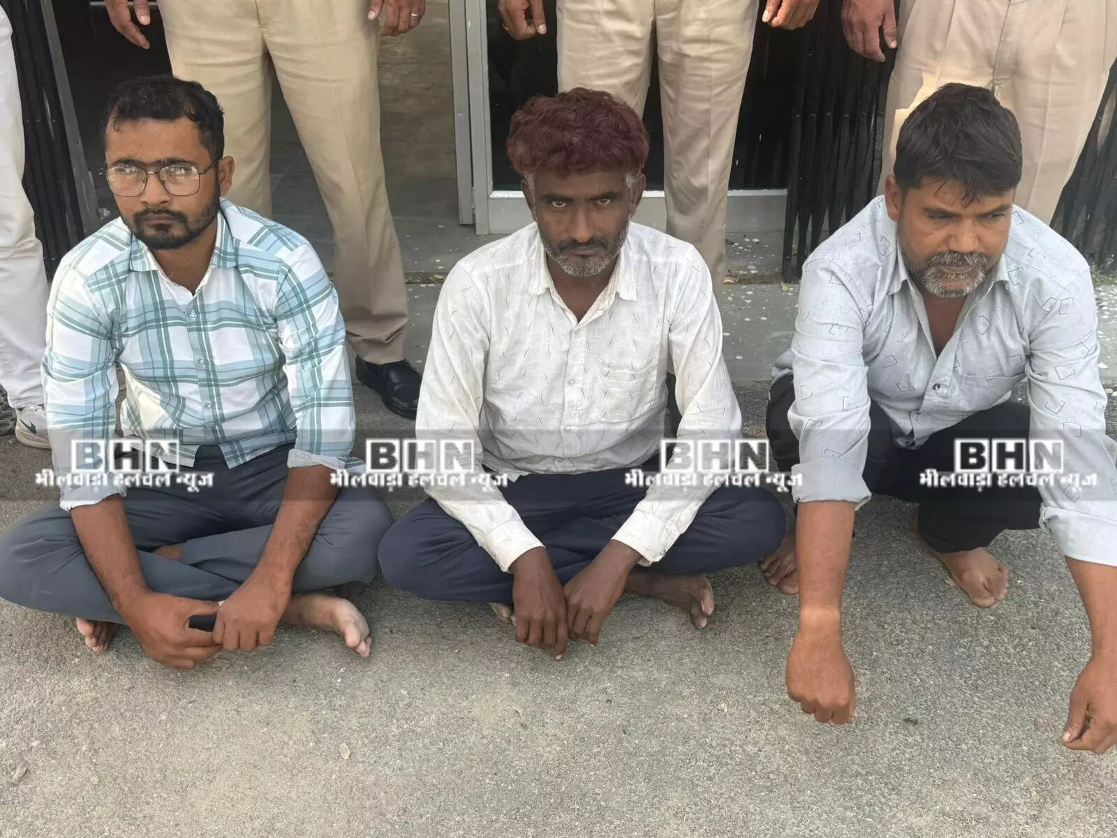 डोडा-चूरा तस्करी मामले में दो तस्कर गिरफ्तार, एस्कॉर्टकर्ता भी शामिल डोडा-चूरा तस्करी मामले में दो तस्कर गिरफ्तार, एस्कॉर्टकर्ता भी शामिल