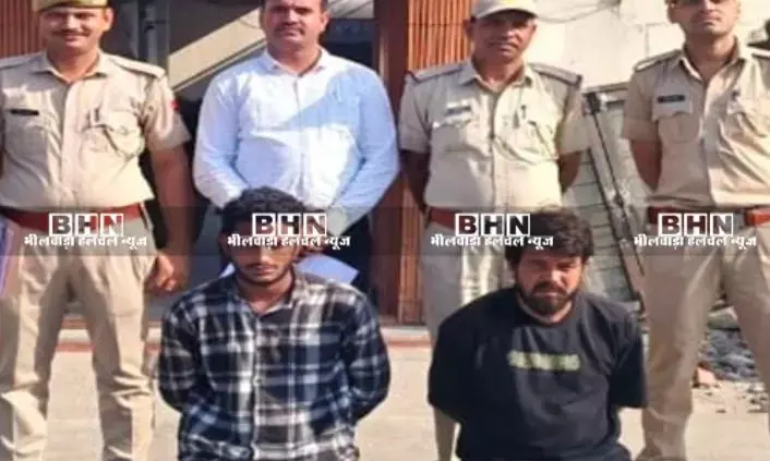 हिस्ट्रीशीटर और साथी तलवार व चाकू के साथ गिरफ्तार