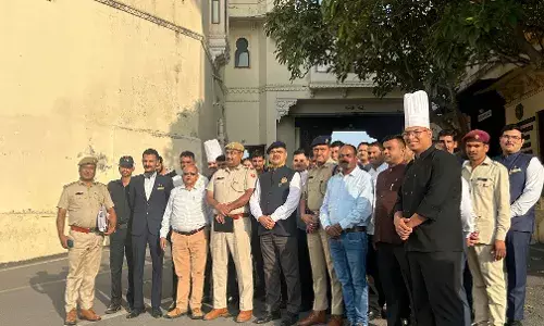 सड़क सुरक्षा जागरूकता सत्र का आयोजन