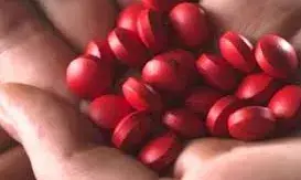 स्कूल में आयरन की ज्यादा गोलियां खाने से बालिका की बिगड़ी हालत स्कूल में आयरन की ज्यादा गोलियां खाने से बालिका की बिगड़ी हालत