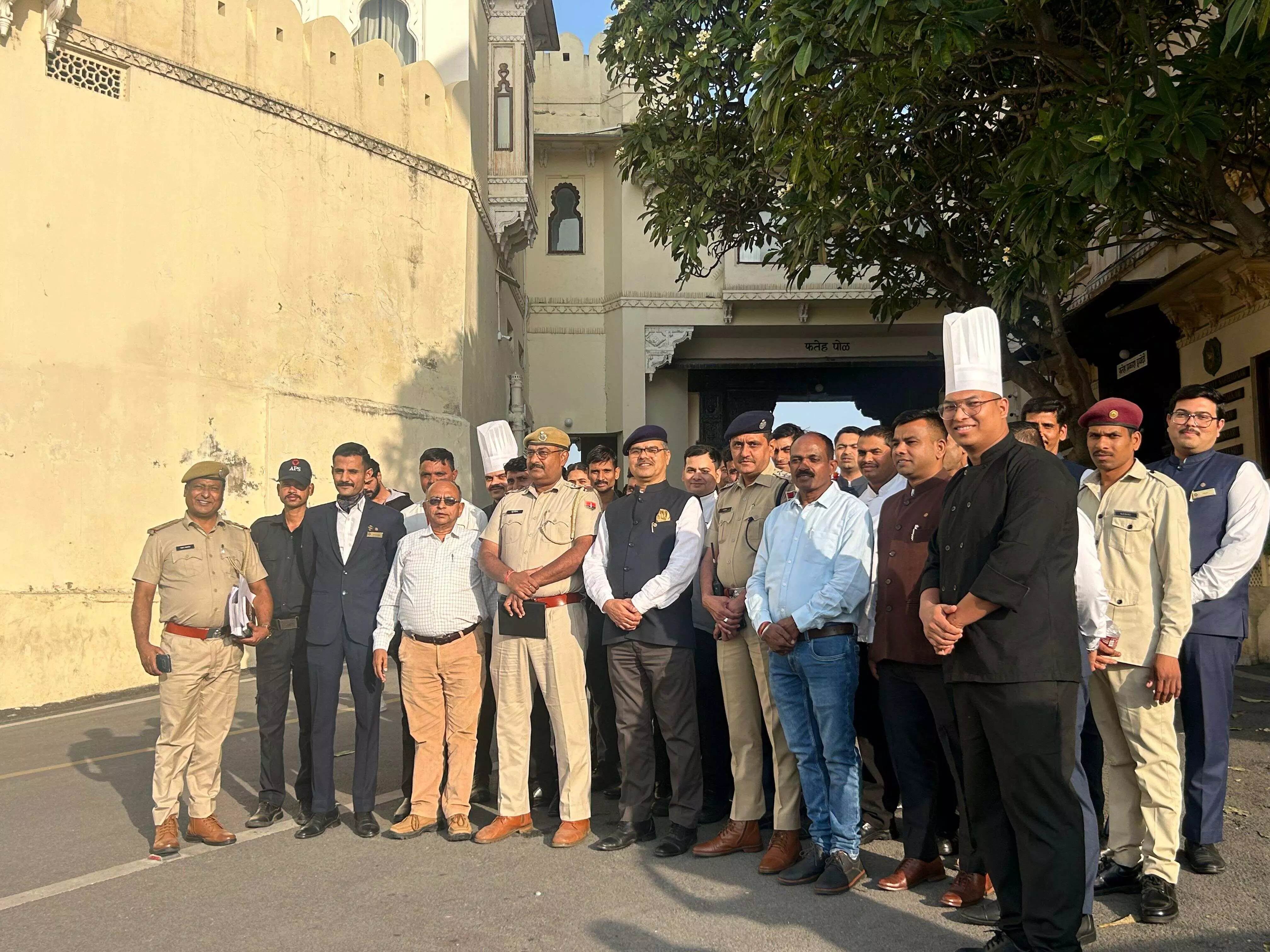 सड़क सुरक्षा जागरूकता सत्र का आयोजन सड़क सुरक्षा जागरूकता सत्र का आयोजन