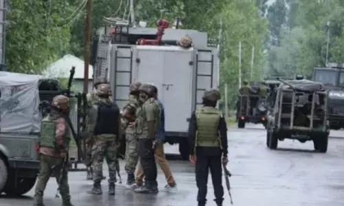 कुपवाड़ा में घुसपैठ की कोशिश नाकाम, दो आतंकी ढेर